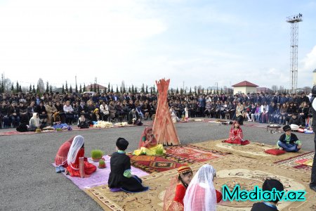 Füzulidə Novruz bayramı münasibəti ilə ümumrayon şənliyi keçirildi - FOTOLAR