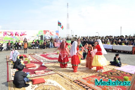 Füzulidə Novruz bayramı münasibəti ilə ümumrayon şənliyi keçirildi - FOTOLAR