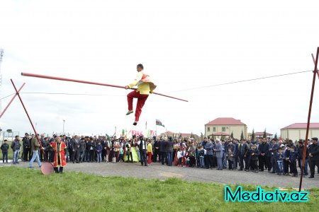 Füzulidə Novruz bayramı münasibəti ilə ümumrayon şənliyi keçirildi - FOTOLAR