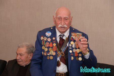 Nəsimidə müharibə və əmək veteranları ilə görüş keçirilib - FOTOLAR