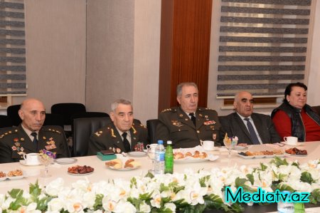 Nəsimidə müharibə və əmək veteranları ilə görüş keçirilib - FOTOLAR