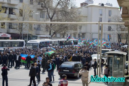 Nərimanov rayonunda qəhrəman şəhid son mənzilə yola salınmışdır - FOTOLAR