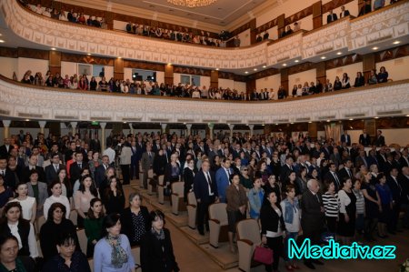 Nəsimidə Ümummilli liderimizə həsr olunan silsilə tədbirlər keçirilir - FOTOLAR