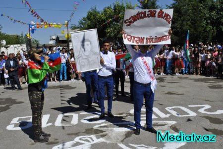 “Son Zəng” tədbirləri Kürdəmirdə xüsusi təntənə ilə qeyd olunub - FOTOLAR