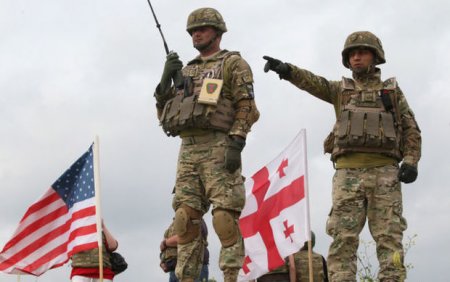 ABŞ Gürcüstanda hərbi təlim mərkəzi açır