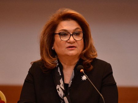 Hicran Hüseynova: "Son dövrlərdə Azərbaycan ailələrində qadınlar kişilərdən daha çox irəli gedir"