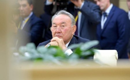 Nazarbayev Təhlükəsizlik Şurasının ömürlük sədri seçildi