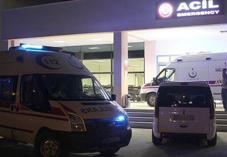 Türkiyədə baş verən partlayış nəticəsində 1 əsgər ölüb, yaralılar var
