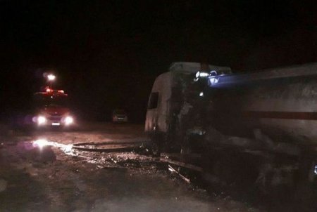 İranda avtobus benzindaşıyan maşınla toqquşdu: onlarla ölü