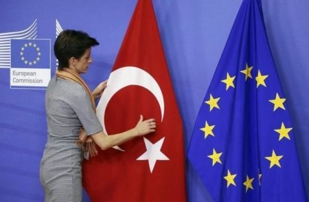 Avropa İttifaqı Türkiyəyə maddi yardım etməyəcək
