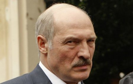 Lukaşenko: Kişi kimi yox oluruq