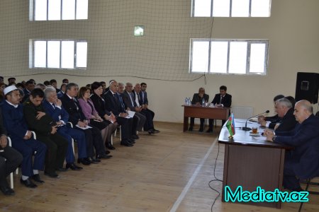 Füzuli RİH Başçısı Alı Alıyev səyyar qəbul-görüş keçirib