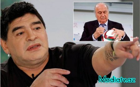 “FİFA prezidenti rüşvətxordur”- Maradona