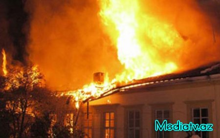 Bakıda 7 otaqlı villa yandı