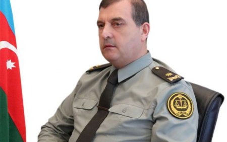 General Əlixanov işdən çıxarıldı