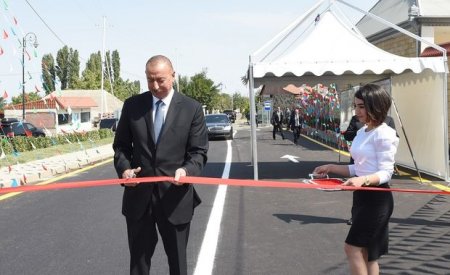 İlham Əliyev avtomobil yolunun açılışında - FOTO