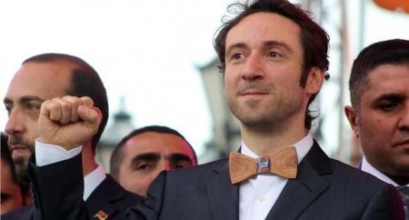 Yumor ustası Yerevan meri seçildi