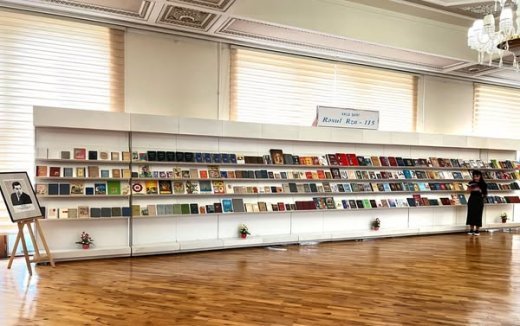Milli Kitabxanada “Xalq şairi Rəsul Rza – 115” adlı geniş kitab sərgisi açılıb -